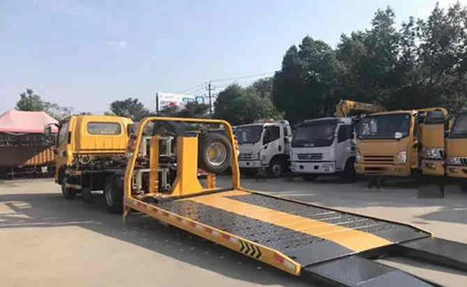 开平汽车中途维修案例